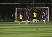 英雄联盟总决赛2025-比赛中的精彩瞬间让人们对足球充满热爱