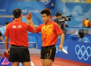 英雄联盟总决赛-奥地利队险胜日本队，王皓带队取胜