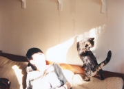 英雄联盟总决赛-伫立球门前的孤岛，库尔图瓦神扑如林，却目送尼斯绝杀勒沃库森