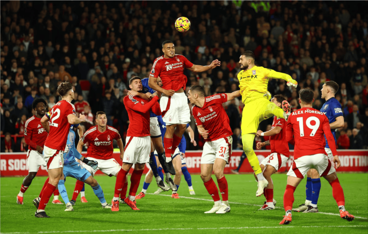 欧洲足球赛事中,一场集火花与激情于一身的对决的简单介绍 欧洲足球赛事中,一场集火花与激情于一身的对决的简单介绍