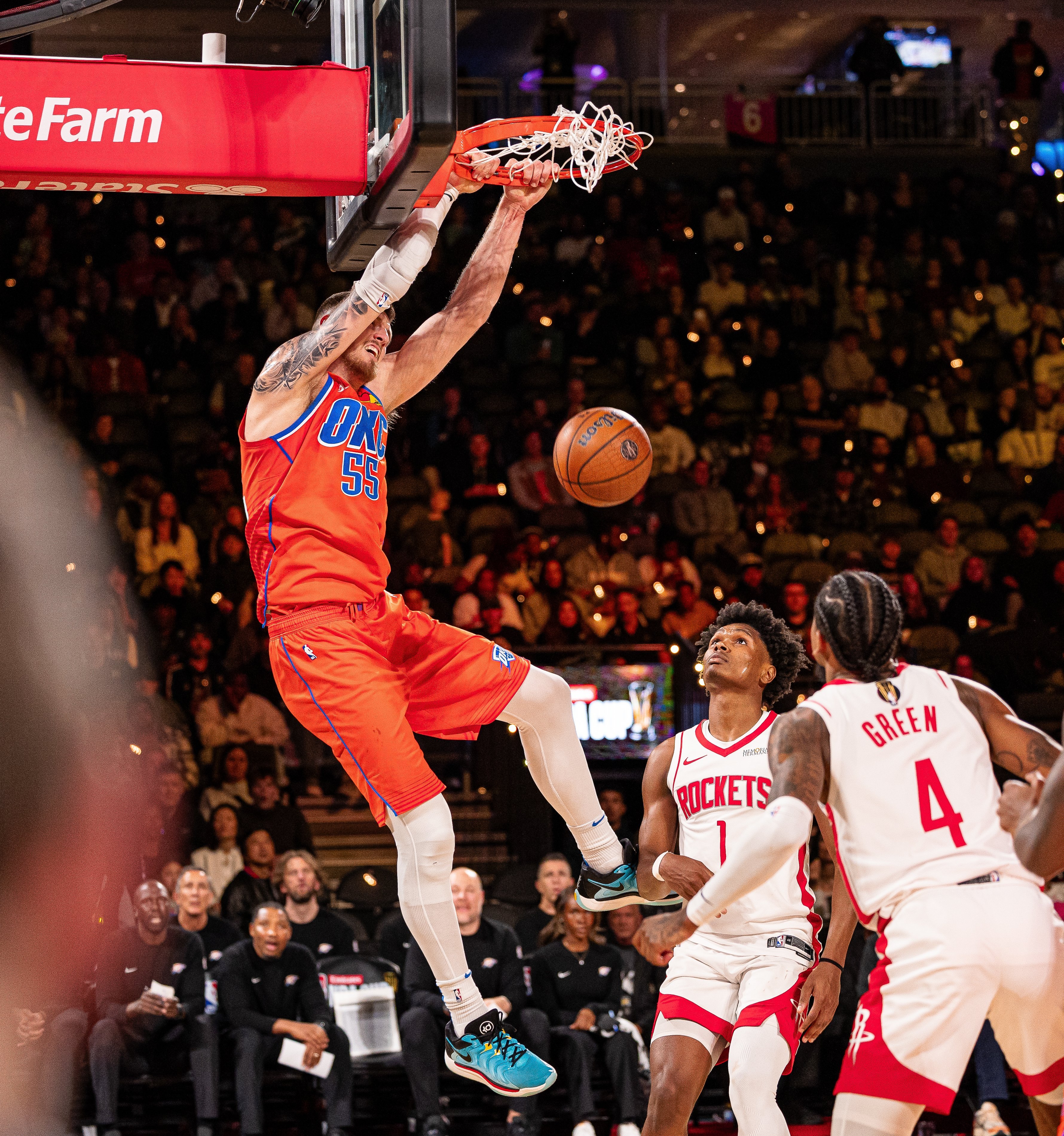 火力全开！NBA比赛数据创纪录的简单介绍