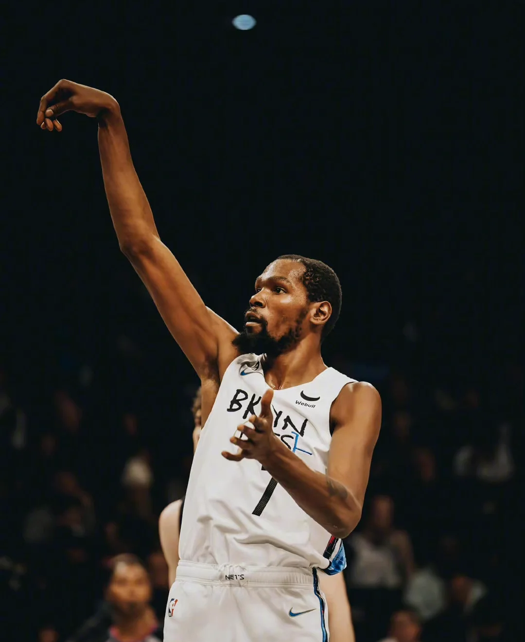 篮网连胜不尽，欧文全面发挥为队夺胜