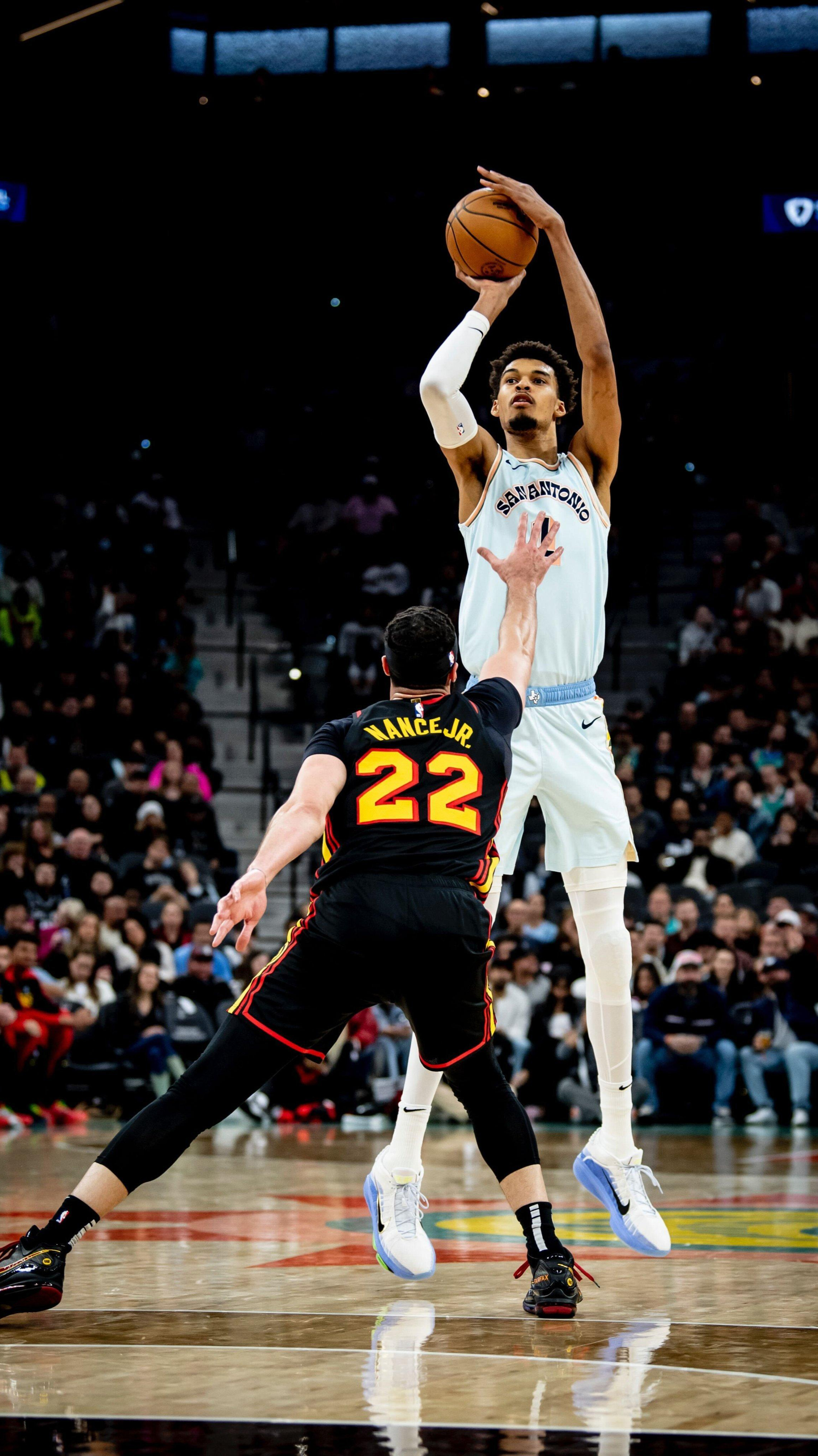 激发斗志：公牛众将齐力争冠勇阻马刺