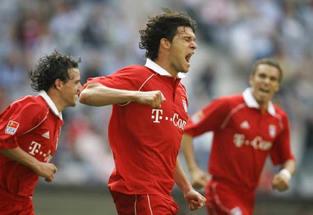 雷恩挺拜仁慕尼黑，大胜揭开胜利大序幕