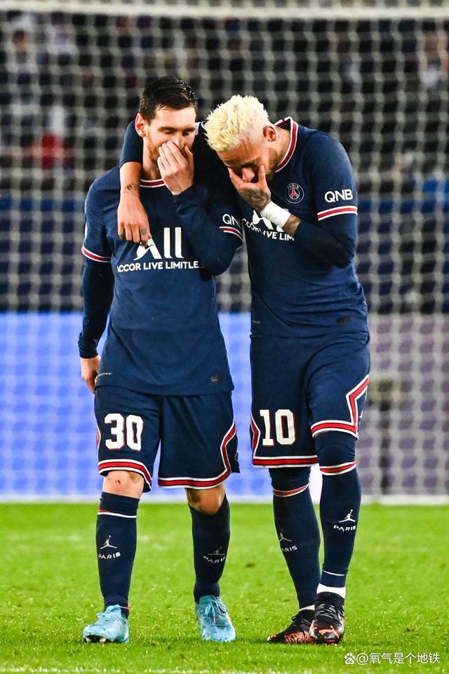 皇马轻取拜仁,阿圭罗带队取胜 皇马轻取拜仁,阿圭罗带队取胜