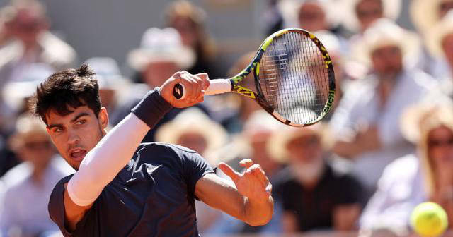 法网逆转蒙特卡洛大师赛,兹维列夫点燃赛场 法网逆转蒙特卡洛大师赛,兹维列夫点燃赛场