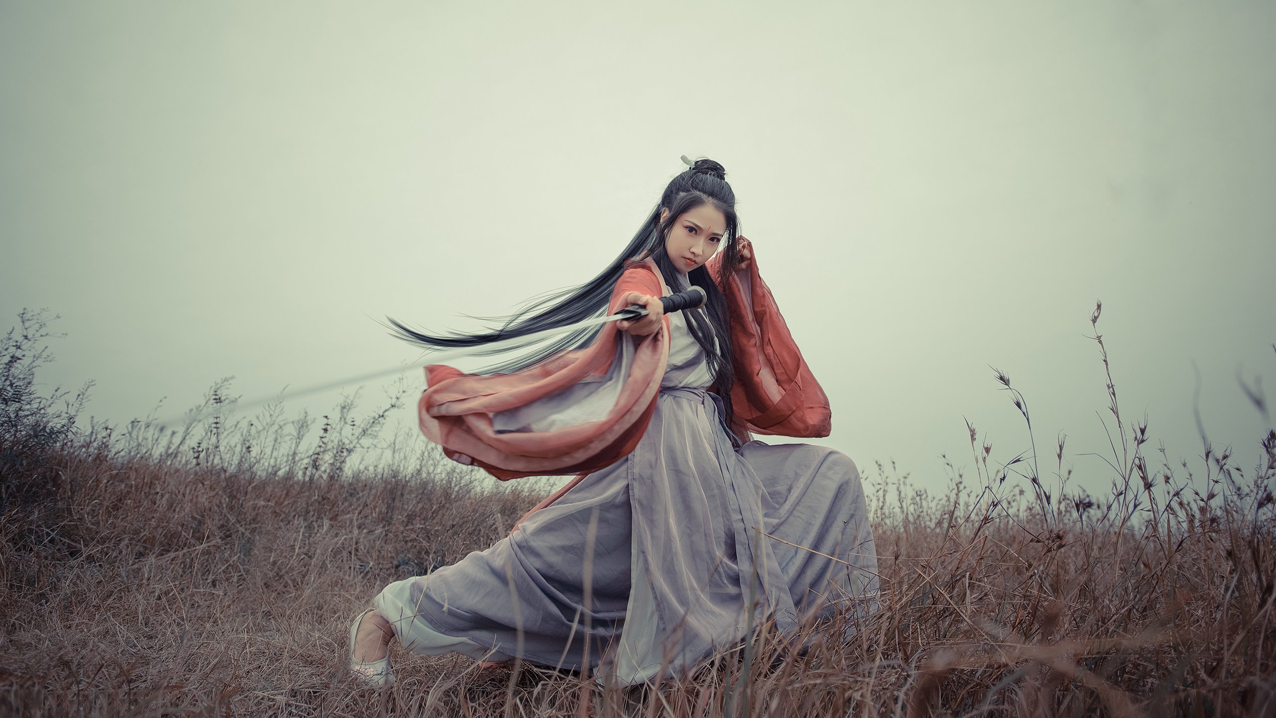 从蓝黑到黄黑,巴斯托尼的安菲尔德之夜,一场关于防守艺术的完美复仇